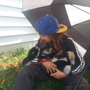 Meet your Posher, Amari